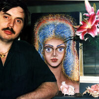 013. На фоне портрета Иоллойи